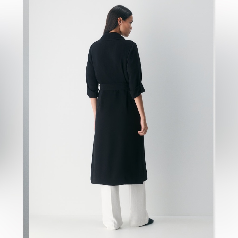 Babaton
Kahlo Robe - Studio Drape Small - Picture 5 of 9